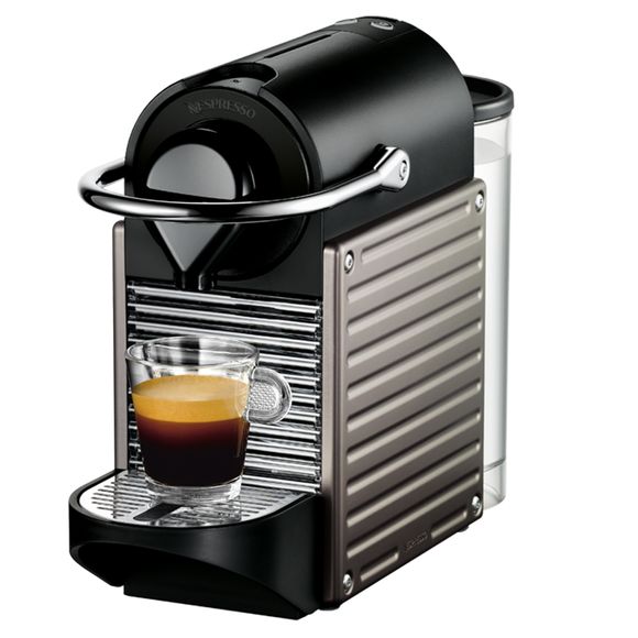 Cafeteira Expresso Nespresso Pixie Titânio 110v - C60brtine